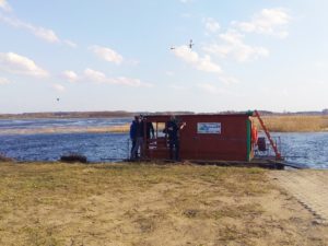 Planete + Tulej na tratwie